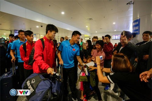 ĐT Việt Nam đã về nước để chuẩn bị cho trận gặp ĐT Campuchia