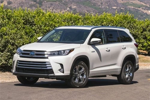 4. Toyota Highlander Hybrid 2019.