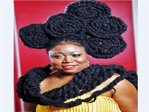 Clip: Người phụ nữ có mái tóc dài nhất thế giới gặp nhiều vấn đề về sức khỏe