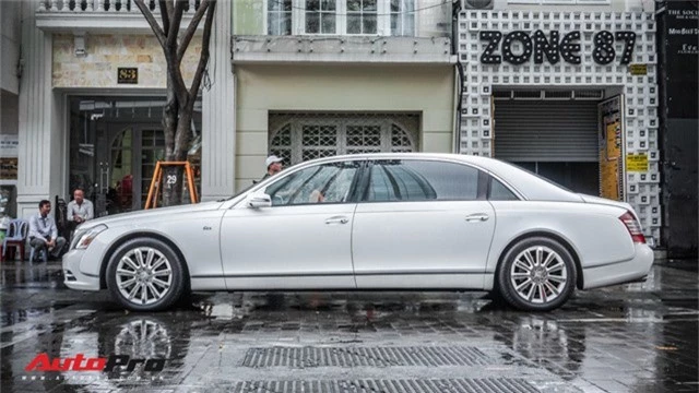 Hàng hiếm Maybach 62S biển số tứ quý 9 của dân chơi Sài Gòn - Ảnh 10.