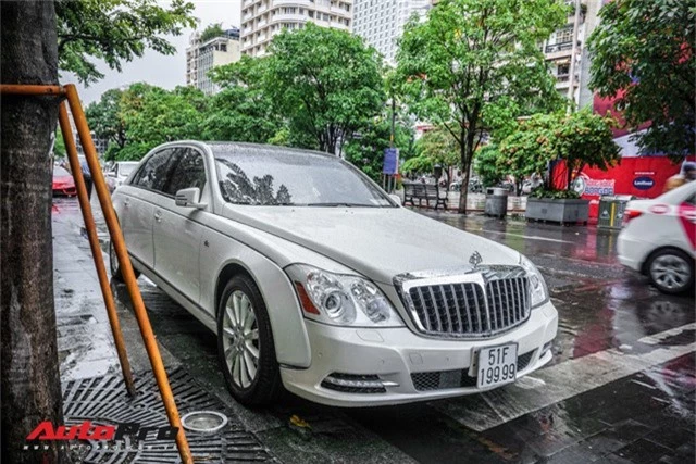 Hàng hiếm Maybach 62S biển số tứ quý 9 của dân chơi Sài Gòn - Ảnh 2.