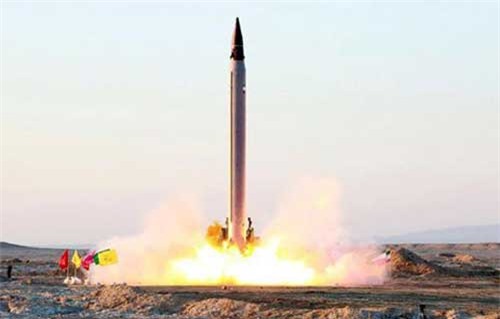 Tehran cảnh báo căn cứ Mỹ nằm trong tầm tấn công của tên lửa Iran