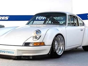 Độc đáo Porsche 911 cổ độ động cơ Tesla thành xe điện