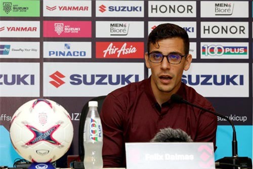 HLV Campuchia: “Sự vắng mặt của danh thủ Honda rất đáng tiếc”