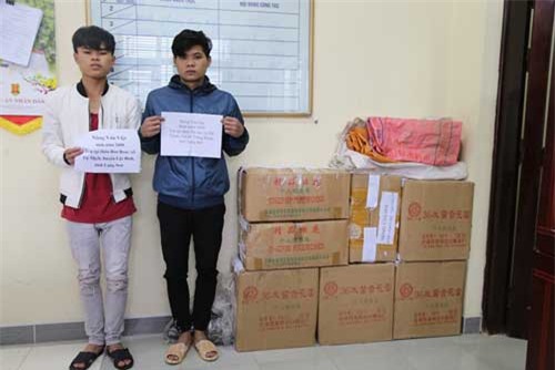 Bắt giữ gần 200kg pháo lậu trong đêm từ biên giới vào Việt Nam