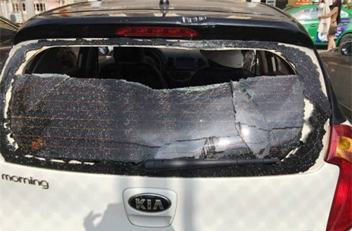 Cô gái “phi” ô tô vào công an tỉnh lánh nạn nói về nguyên nhân bị đuổi đánh