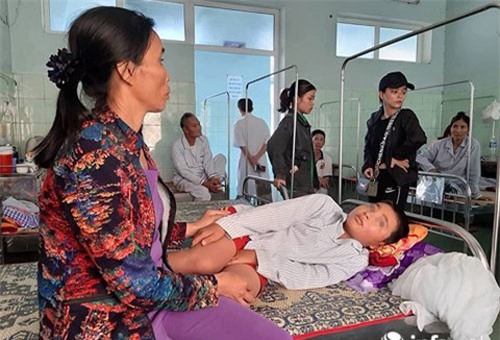 Quảng Bình: Cô giáo bắt cả lớp tát bạn 231 cái, 1 học sinh phải nhập viện cấp cứu