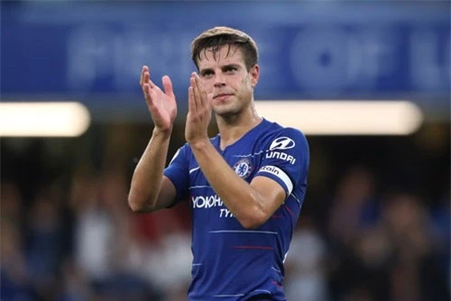 Hậu vệ phải: Cesar Azpilicueta (Chelsea).