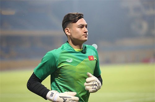 Căng thẳng trước Campuchia, Đặng Văn Lâm bộc bạch nỗi khổ khó nói của thủ môn