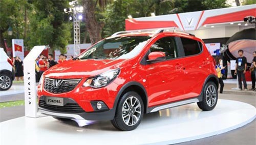 Vì sao giá bán và lăn bánh ôtô ở Việt Nam cao?