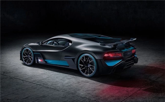 “Tất tần tật” về hypercar Bugatti Chiron Divo giá 135 tỷ ảnh 2