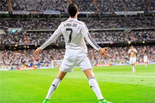Nhớ Ronaldo, Real Madrid cần ngay một tiền đạo - Ảnh 3.