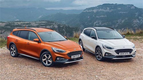 Cận cảnh xe gia đình phong cách SUV Ford Focus Active Wagon