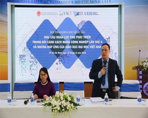 Nhân lực trong cách mạng công nghiệp 4.0: Robot không thể thay thế được giáo viên mầm non