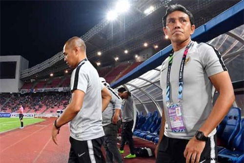 Bị loại sớm khỏi AFF Cup, HLV ĐT Indonesia ca ngợi bóng đá Việt Nam