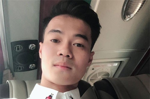 Đây là lý do khiến Văn Toàn lần đầu tiết lộ chuyện "xấu hổ": Hồi bé rất mít ướt, khóc nhiều giờ hết nước mắt rồi!