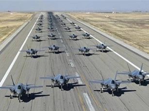 Xem Quân đội Mỹ phô diễn sức mạnh Không quân đầy uy lực