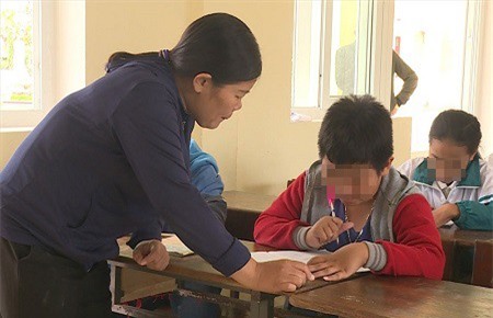 Cái tát nuôi dưỡng mầm mống bạo lực trong ngành giáo dục