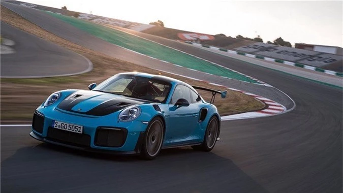 Porsche 911 GT2 RS có gói tùy chọn xe đua miễn phí ảnh 5