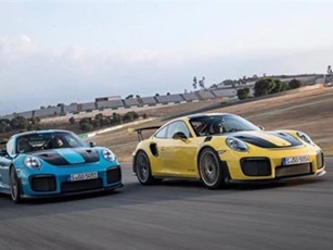 Porsche 911 GT2 RS có gói tùy chọn xe đua miễn phí