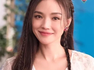 Ngỡ ngàng nhan sắc "nữ hoàng phim nóng": U50 trẻ như gái 18