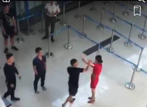 Vụ nữ nhân viên hàng không bị hành hung ở Thanh Hóa: Khởi tố 3 bị can