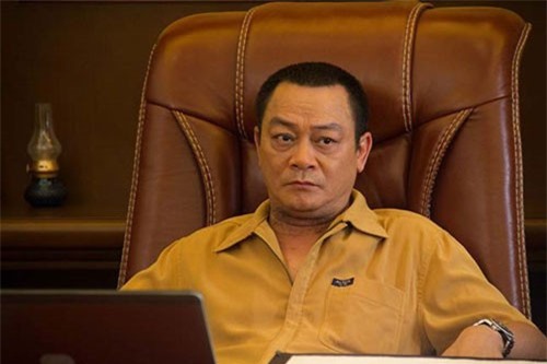 NSND Anh Tú nhập viện cấp cứu trong tình trạng nguy kịch, mọi việc của Nhà hát Kịch giao lại cho Xuân Bắc đảm trách