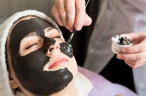 Những điều cần biết khi dùng than hoạt tính để chăm sóc sức khoẻ