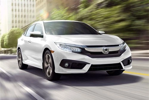 4. Honda Civic (doanh số: 631.728 chiếc).