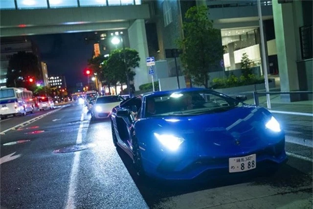 Hơn 200 siêu bò quần tụ - Ngày hội mà bất kỳ tín đồ Lamborghini nào cũng ước một lần góp mặt - Ảnh 14.