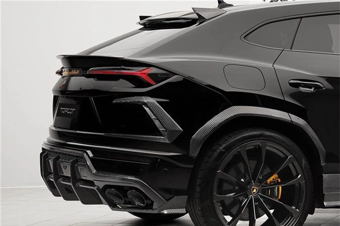 Siêu SUV “Cá Tầm Đen” Lamborghini Urus độ từ TopCar Design ảnh 14