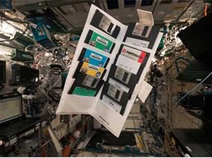 Đĩa mềm của NASA được xuất hiện trên Trạm Vũ trụ Quốc tế ISS