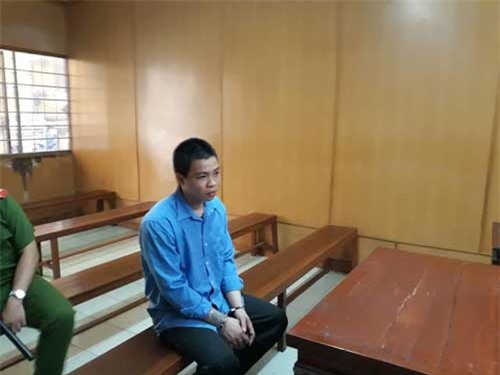 Án mạng từ cái… nhìn “đểu”