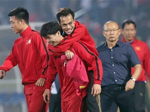 Đức Huy đập tan tin đồn Văn Toàn chấn thương do lục đục nội bộ