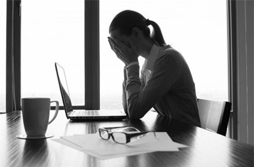 'Sát thủ thầm lặng' trầm cảm và 40.000 người tự tử/năm