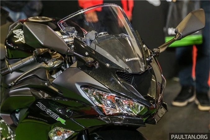 Thị trường xe - Cận cảnh Kawasaki Ninja ZX-6R 2019 'chốt' giá hơn 400 triệu (Hình 2).