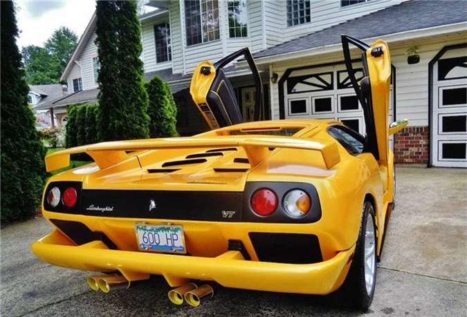 Lamborghini Diablo “hàng nhái” tinh vi y như thật, rao giá 1,84 tỷ ảnh 8