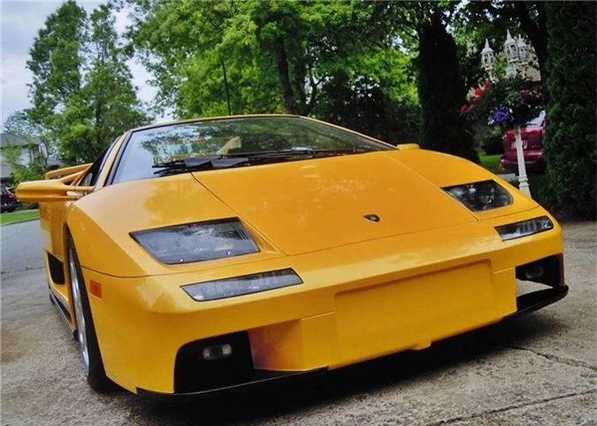 Lamborghini Diablo “hàng nhái” tinh vi y như thật, rao giá 1,84 tỷ ảnh 9