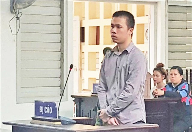 Bị cáo Huỳnh Khắc Nguyên tại tòa