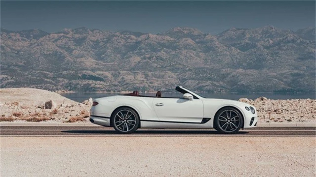 Bentley giới thiệu Continental GT Convertible 2019 - Ảnh 5.