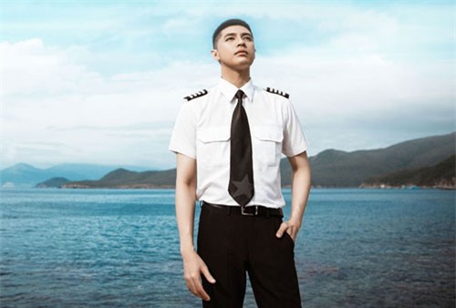 Vừa bị kiện gần 1 tỉ, Noo Phước Thịnh vẫn 'chơi lớn' ngày sinh nhật