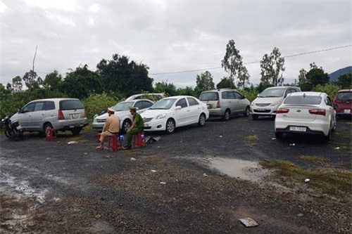 Phú Yên: Bắt giữ vụ đánh bạc quy mô lớn, thu giữ gần 30 ô tô