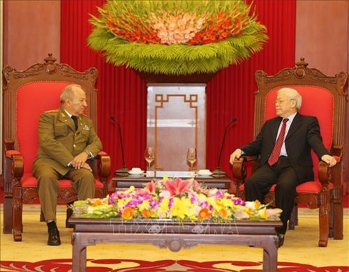 Tổng Bí thư, Chủ tịch nước tiếp Bộ trưởng Bộ các LLVT Cách mạng Cuba