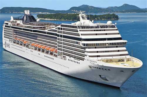 Có gì ở tour vòng quanh thế giới bằng du thuyền trị giá gần 400 triệu đồng?