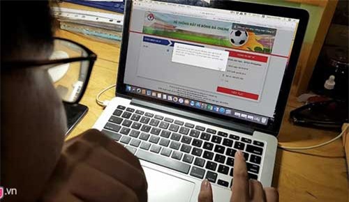 VFF khẳng định chưa bán hết vé online