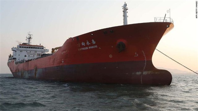 Điều tra quốc tế với 130 doanh nghiệp vận chuyển hàng cấm cho Triều Tiên