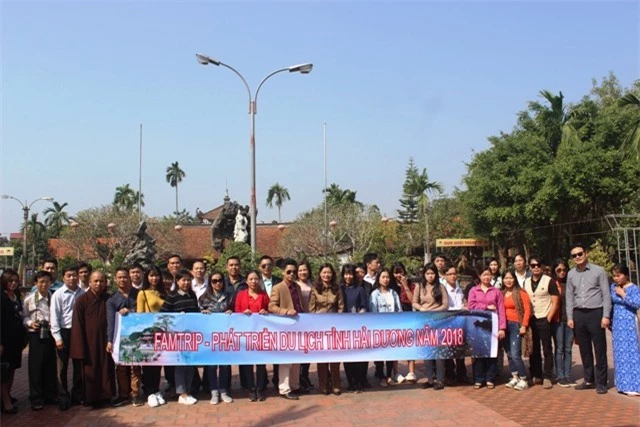 chương trình khảo sát kết nối tuyến du lịch di tích, làng nghề huyện Cẩm Giàng và Đảo Cò Chi Lăng huyện Thanh Miện , tỉnh Hải Dương