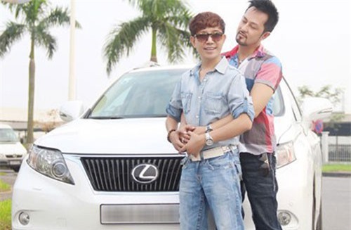 Nam ca sĩ gốc Huế và dàn xế hộp mang chuyện thị phi lan truyền trong showbiz