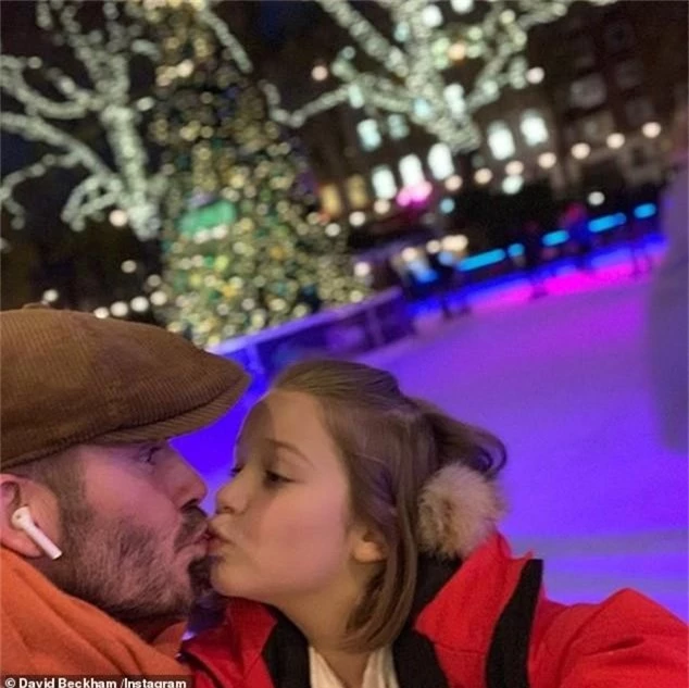 Nụ hôn môi của David Beckham với con gái làm cả cư dân mạng lẫn các sao tranh cãi nảy lửa - Ảnh 1.