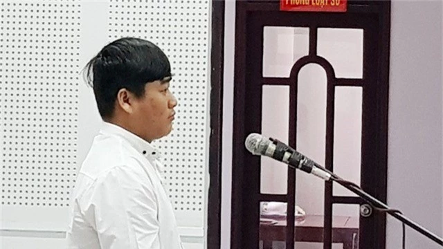 Bị cáo Nguyễn Tân Âu tại tòa.